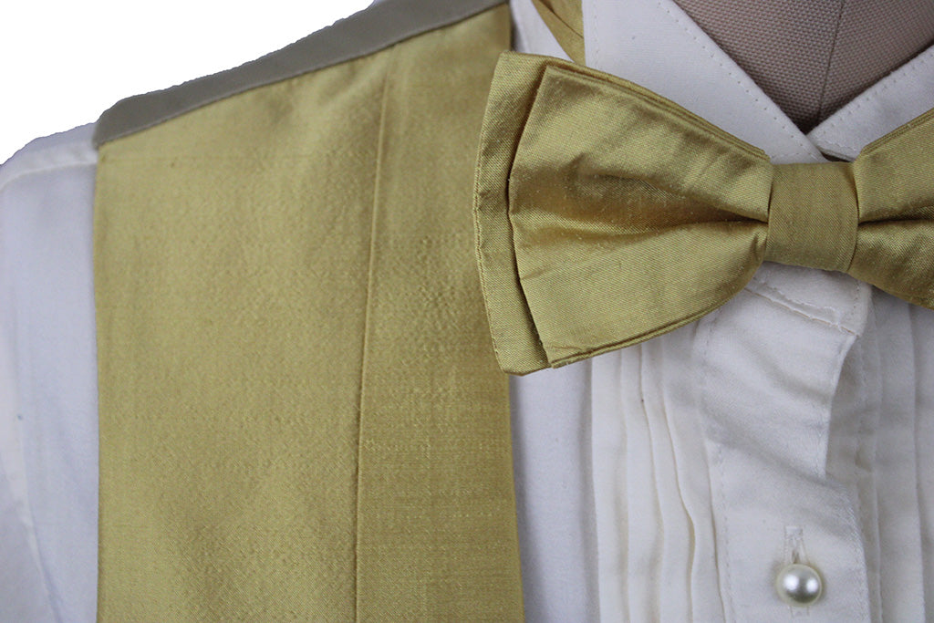 Formal Set Sophistigaited Fashions Gold Duponi Silk