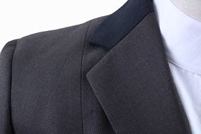BRAND NEW! Becker Brothers Brown and Black Nailhead Hunt Coat