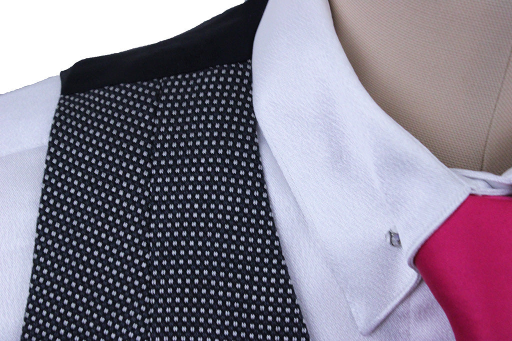 Vest Chavez Black and White Dot