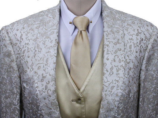 Day Coat DeRegnaucourt Cream and Gold Paisley Brocade