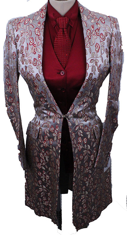 Day Coat DeRegnaucourt Champagne and Red Floral Brocade