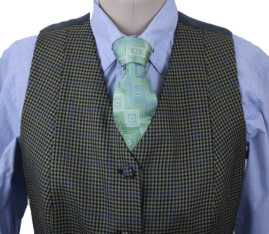 Vest Chavez Sage with Blue and Red Houndstooth