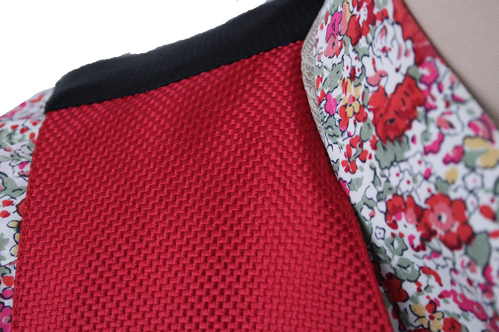 Vest DeRegnaucourt Red Dion