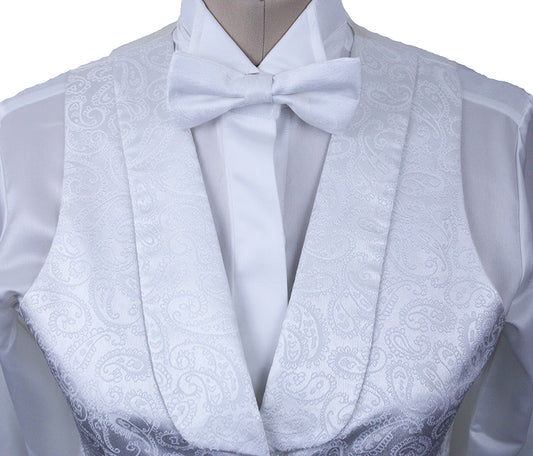 Formal Set Becker Brothers Candlelight White Paisley