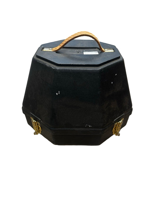 Hat Carrier: Black