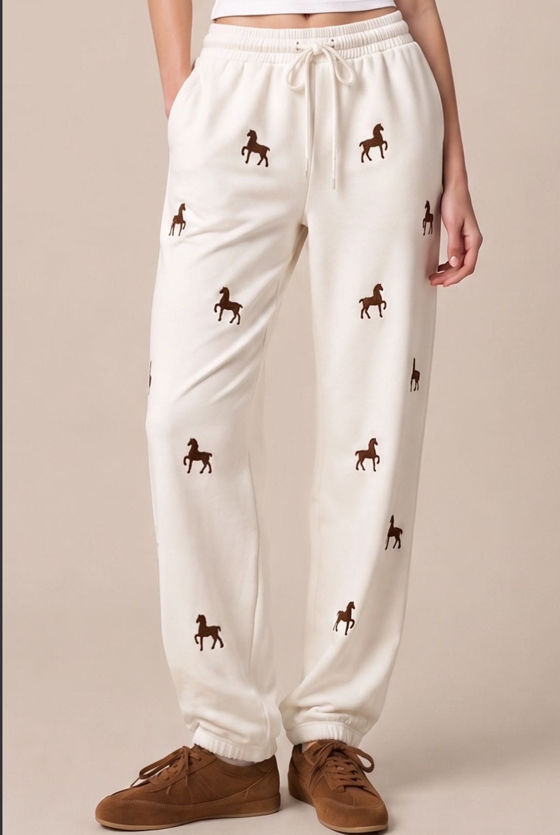 Taelynn Cream Horse Print Sweatpants